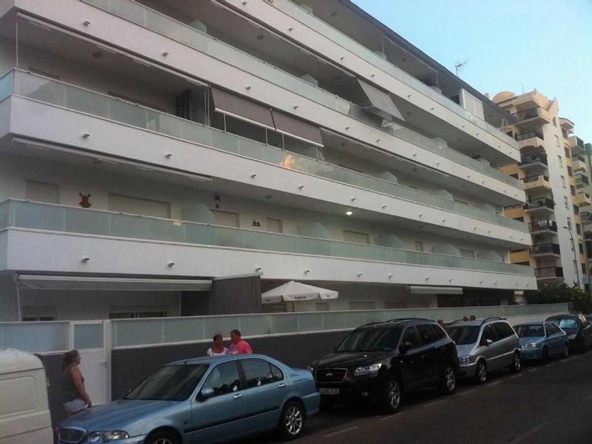 Barraques 65 Playa De Gandia Solo Para Familias Zewnętrze zdjęcie